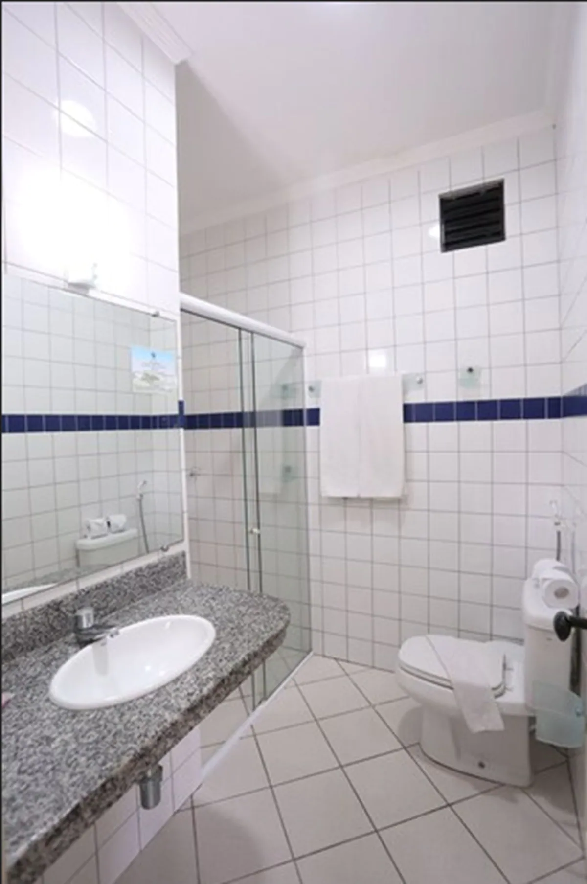 banheiro litoranea prai hotel